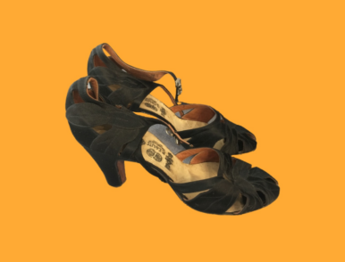 Nodarbība skolēniem "Latvijas modes vēsture 10 priekšmetos"